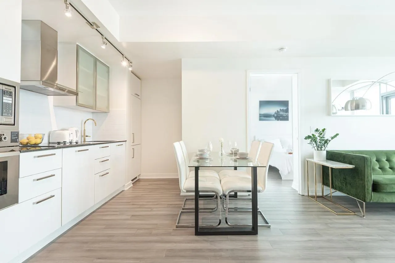 Apartment Beautiful Luxurious Modern Condo With Breathtaking Views Toronto Canada