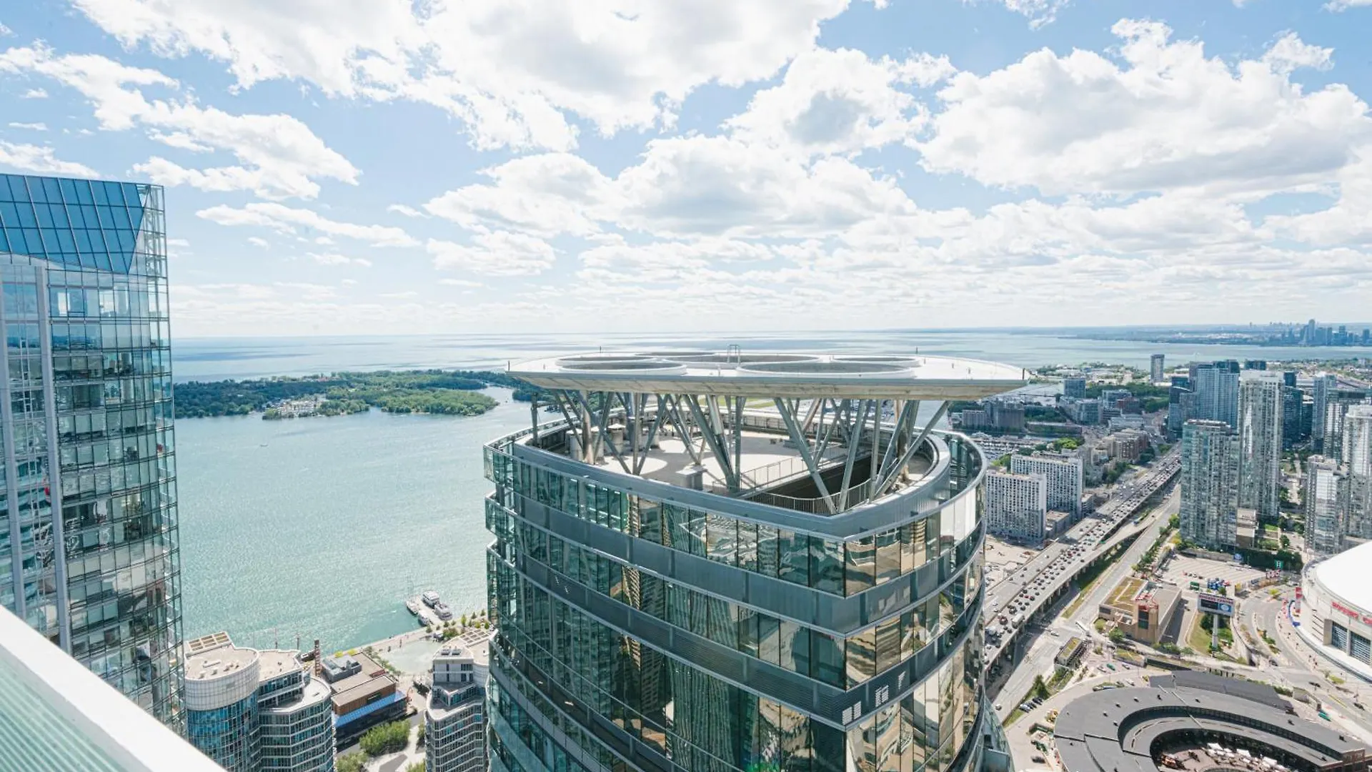 Apartment Beautiful Luxurious Modern Condo With Breathtaking Views Toronto